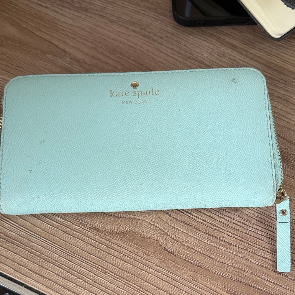 Kate Spade Mint Green Zip Wallet